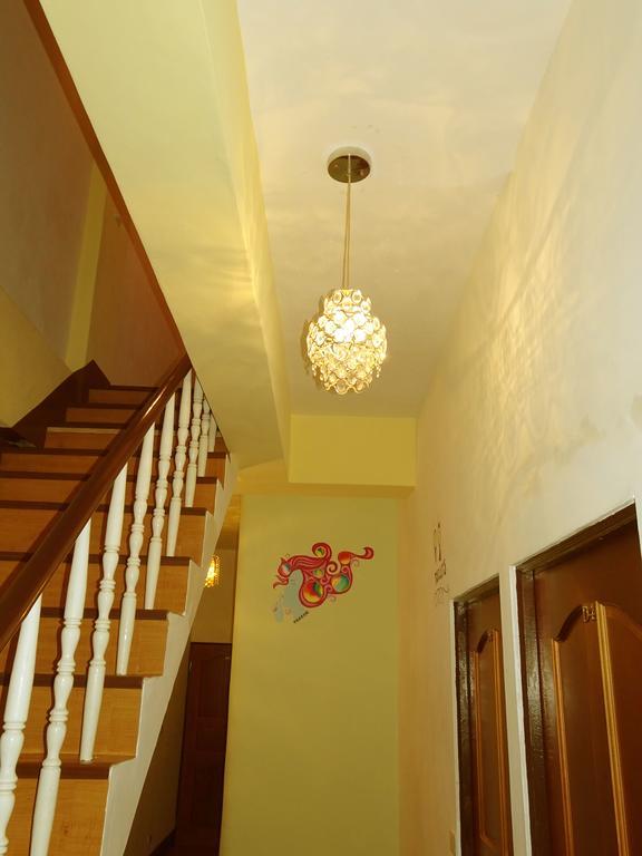 Big Bear Hostel Jiaxin Exterior photo
