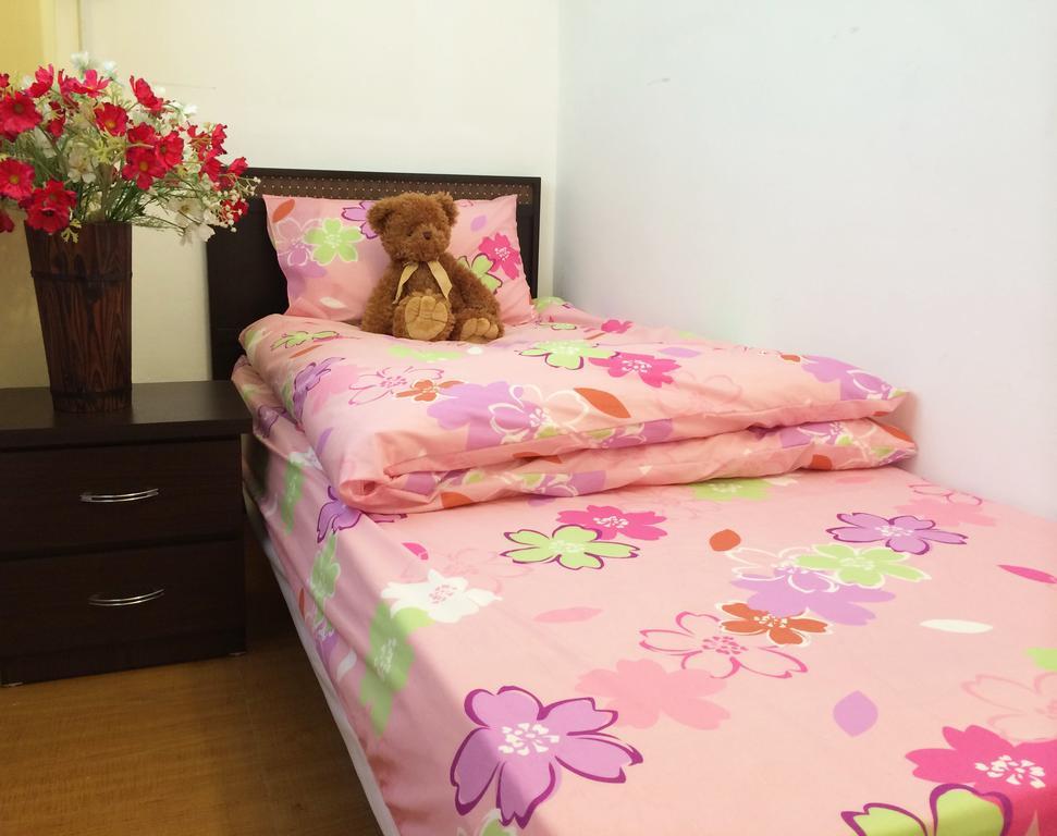Big Bear Hostel Jiaxin Exterior photo